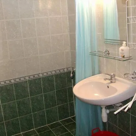 Nina Apartman Sunny Apartman